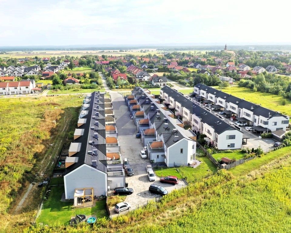 dom szeregowy, 5 pokoi Wilkszyn, ul. Pod Lasem. Zdjęcie 8