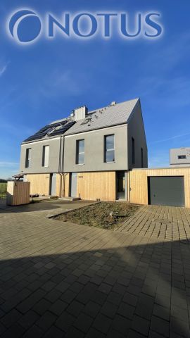 bliźniak, 5 pokoi Wrocław. Zdjęcie 2