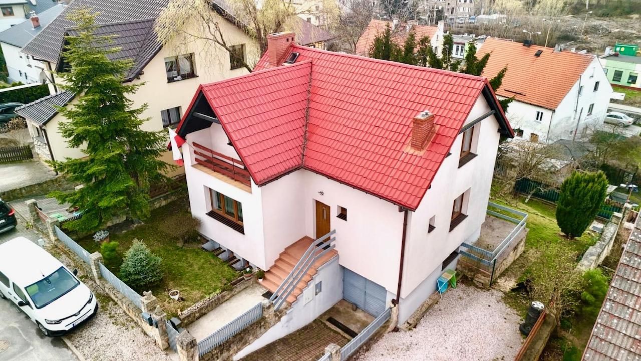 dom wolnostojący, 5 pokoi Złotoryja, ul. Bohaterów Monte Cassino. Zdjęcie 4