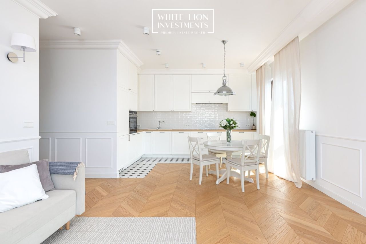 Mieszkanie 4-pokojowe Warszawa Mokotów, ul. Białego Dębu. Zdjęcie 1