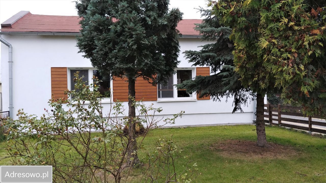 dom wolnostojący, 6 pokoi Stryków, ul. Stefana Batorego