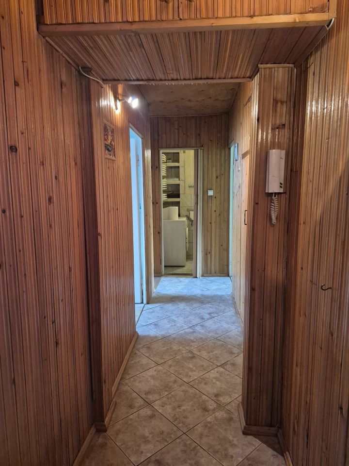 Mieszkanie 3-pokojowe Legnica. Zdjęcie 2