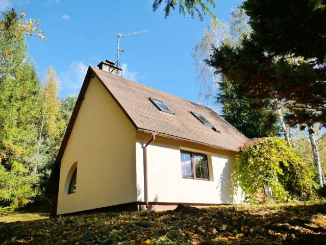 dom wolnostojący, 5 pokoi Rozpucie Młyniska, Rozpucie. Zdjęcie 1