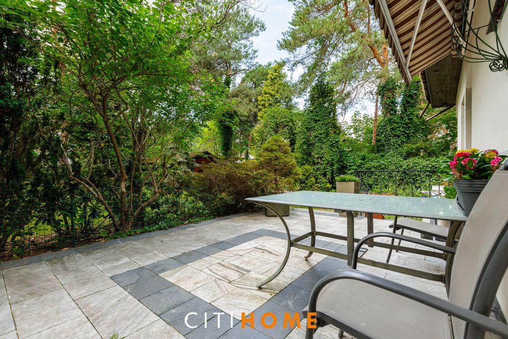 dom wolnostojący, 5 pokoi Józefów. Zdjęcie 25