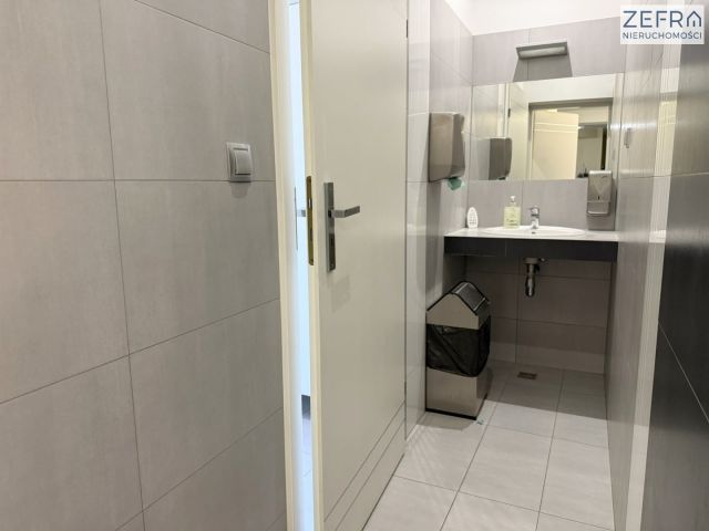 Biuro Kraków Nowa Huta. Zdjęcie 3