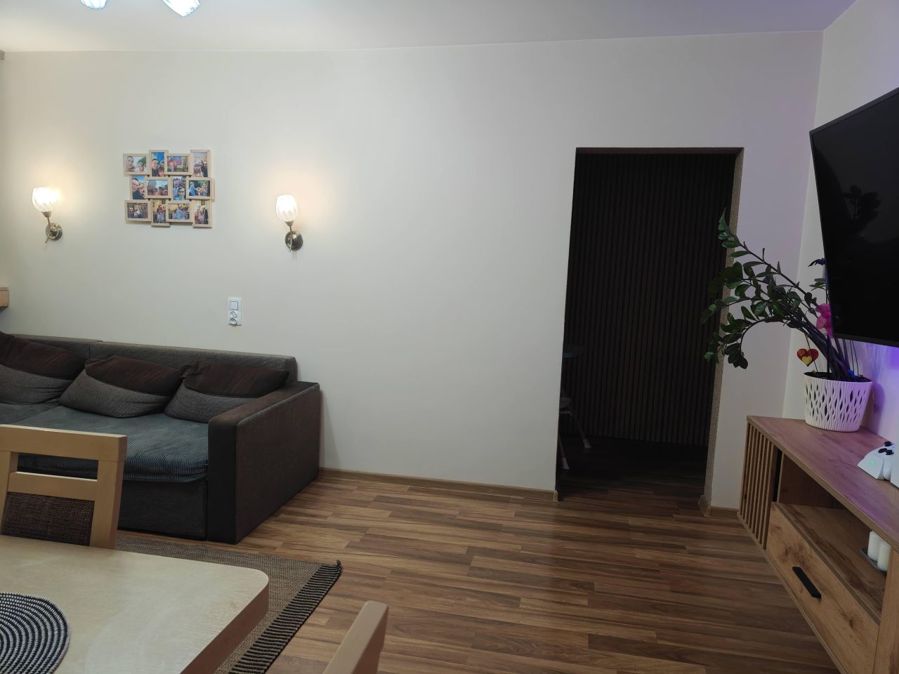 Mieszkanie 3-pokojowe Łódź Dąbrowa, ul. Zbaraska. Zdjęcie 3