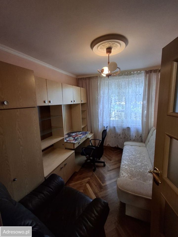 Mieszkanie 3-pokojowe Jarosław. Zdjęcie 4