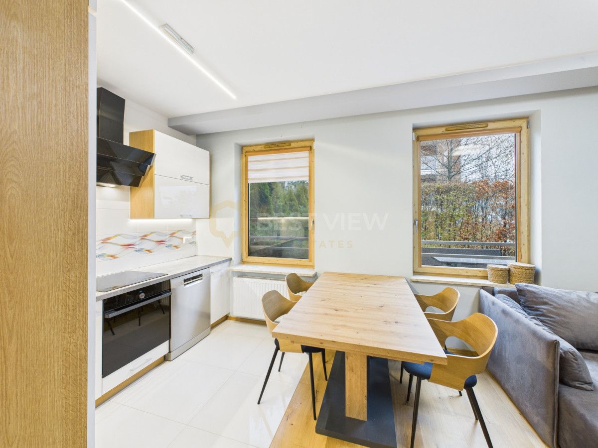 Mieszkanie 3-pokojowe Zamienie, ul. Arakowa. Zdjęcie 4