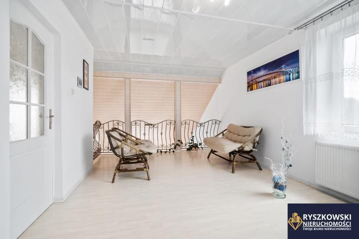 dom wolnostojący, 6 pokoi Zwódne. Zdjęcie 12