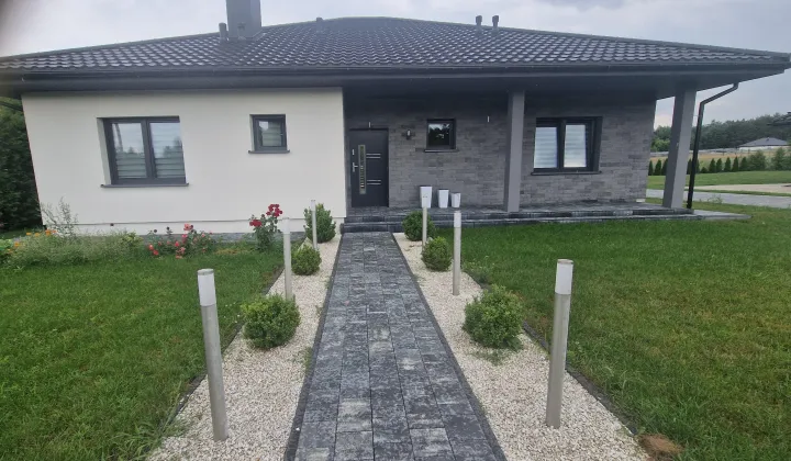dom wolnostojący, 4 pokoje Kletnia, ul. Północna