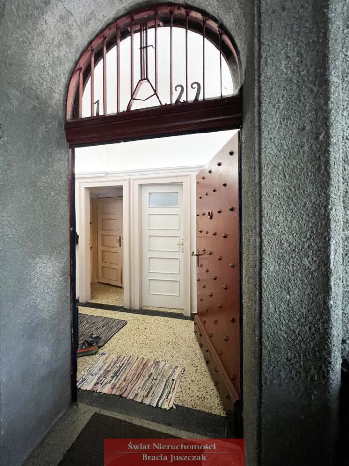 dom wolnostojący, 9 pokoi Wrocław Zalesie. Zdjęcie 8