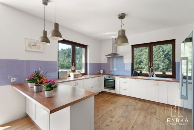 dom wolnostojący, 5 pokoi Lubonieczek. Zdjęcie 6