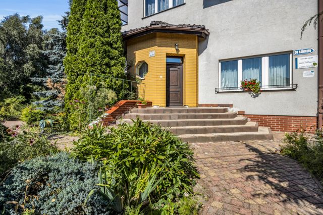 dom wolnostojący, 8 pokoi Kalisz, ul. Żwirki i Wigury. Zdjęcie 14