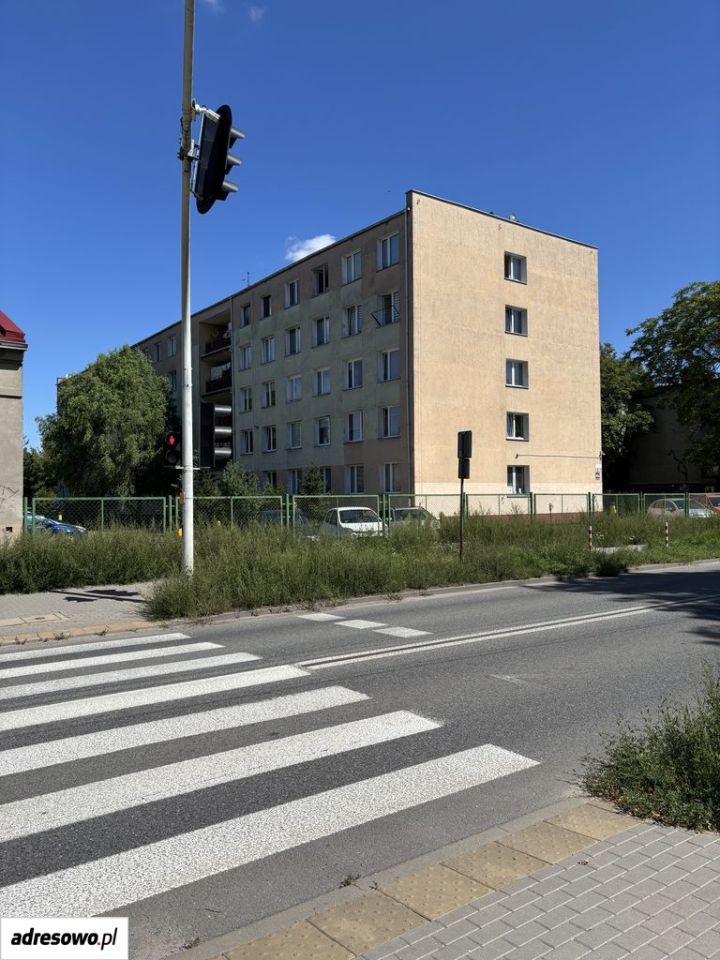 Zgierz, ul. 3 Maja Mieszkanie - 1 pokój - 30 m² - 2 piętro