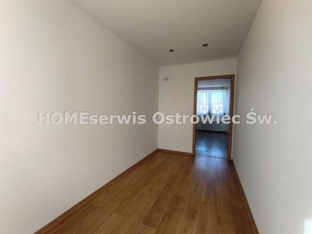 Mieszkanie 3-pokojowe Ostrowiec Świętokrzyski Centrum, ul. Jana Kochanowskiego. Zdjęcie 4