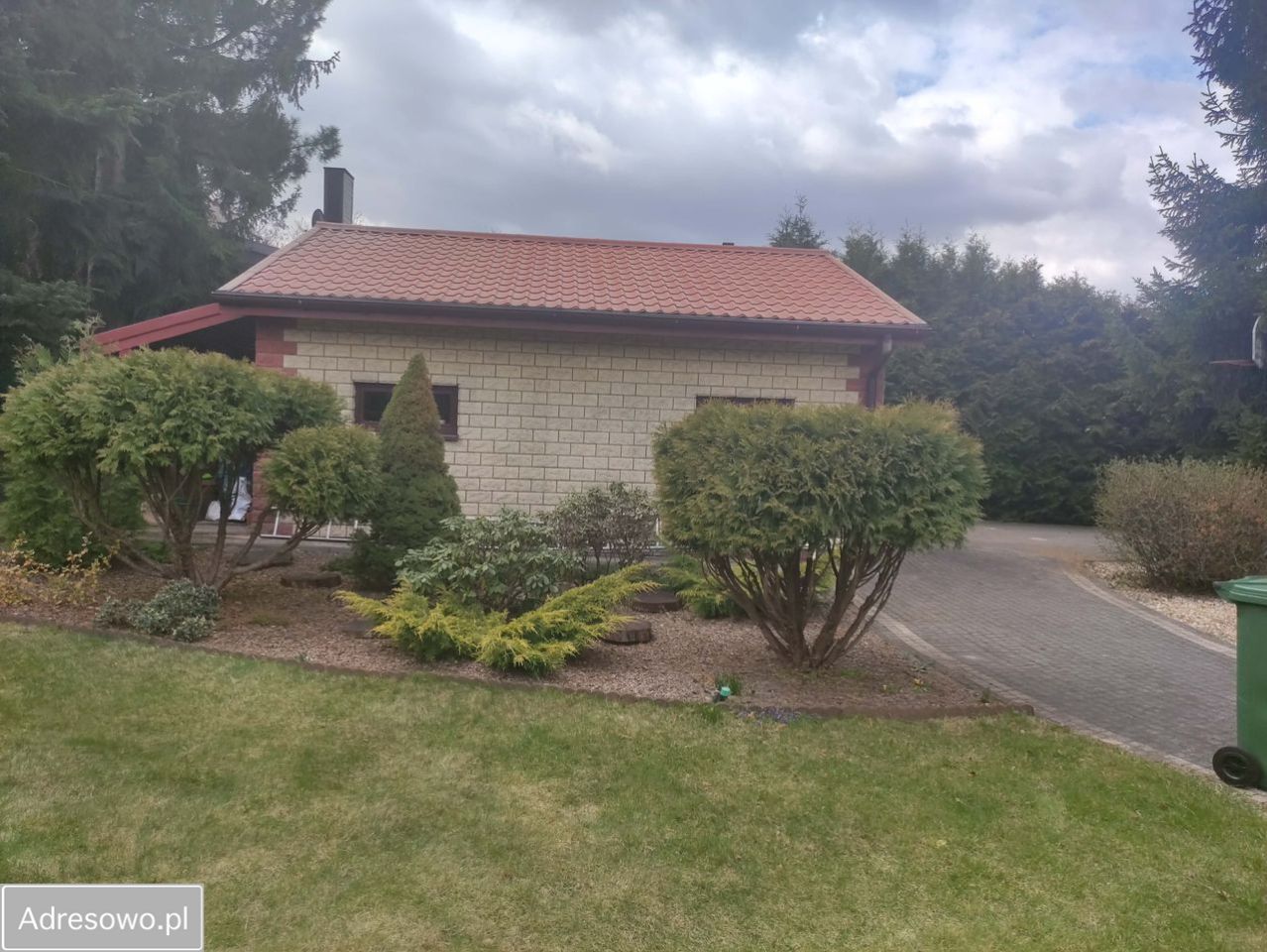 dom wolnostojący, 4 pokoje Zgierz Chełmy, ul. Leszczynowa. Zdjęcie 19