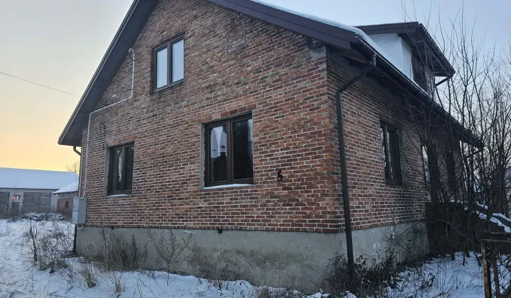 budynek wielorodzinny, 4 pokoje Ryki