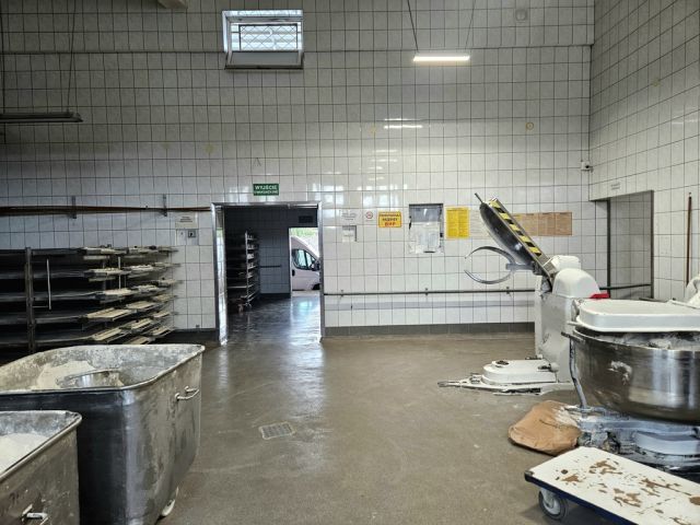 Hala/magazyn Prusice. Zdjęcie 20