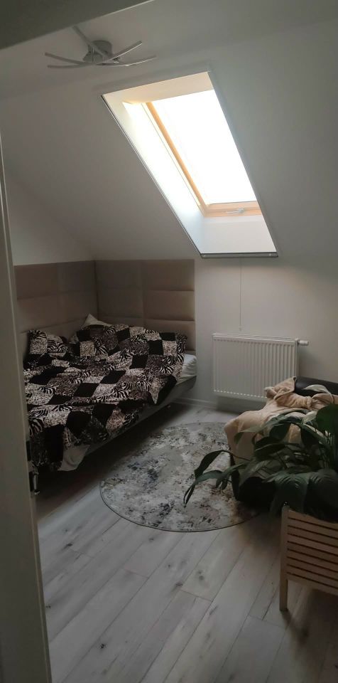 dom szeregowy, 4 pokoje Dąbrowa, ul. Admirała Andrzeja Karwety. Zdjęcie 4