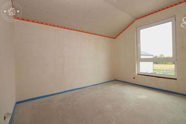 bliźniak, 6 pokoi Podzamcze. Zdjęcie 10