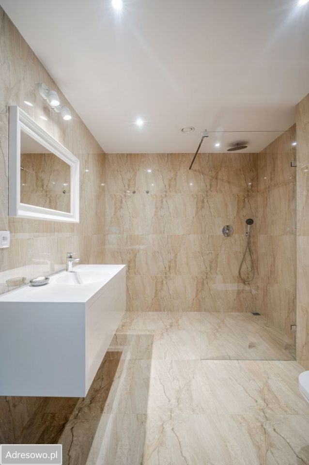 dom wolnostojący, 5 pokoi Magdalenka. Zdjęcie 3