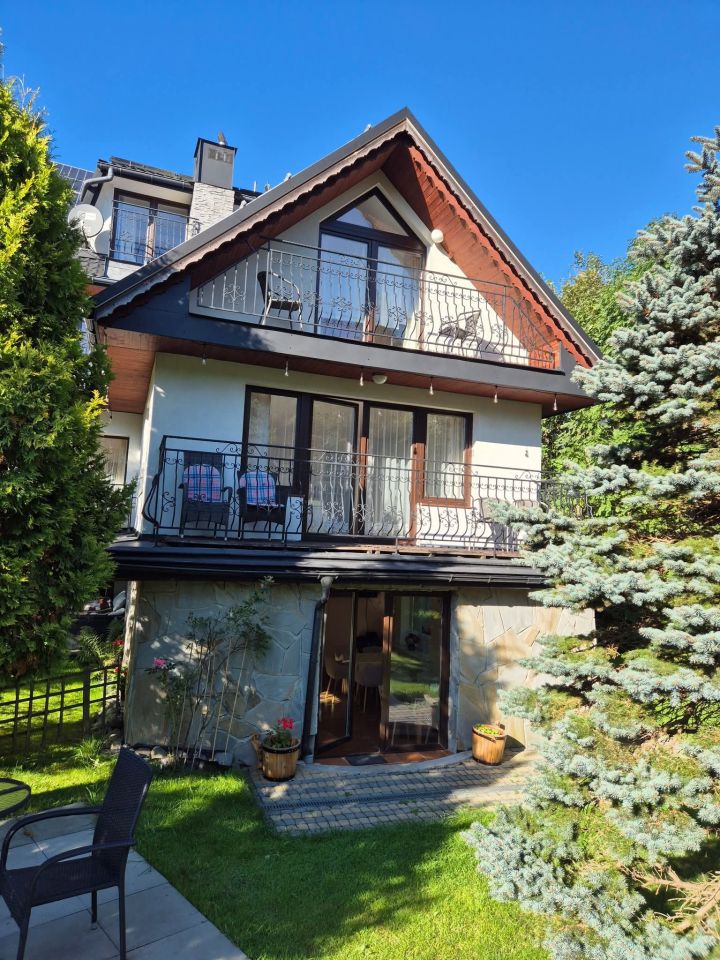 dom wolnostojący, 15 pokoi Kościelisko Karpielówka