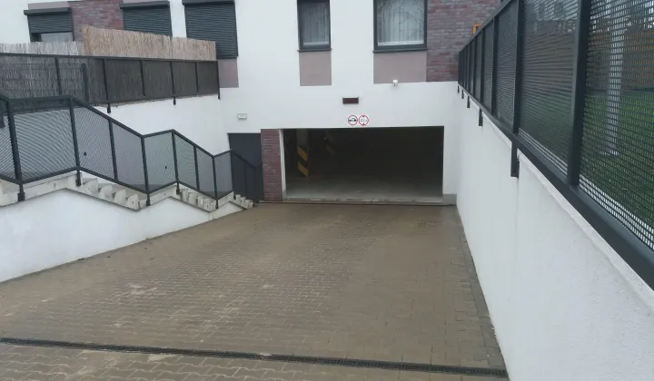 Garaż/miejsce parkingowe Szczecin Gumieńce, ul. Eugeniusza Kwiatkowskiego