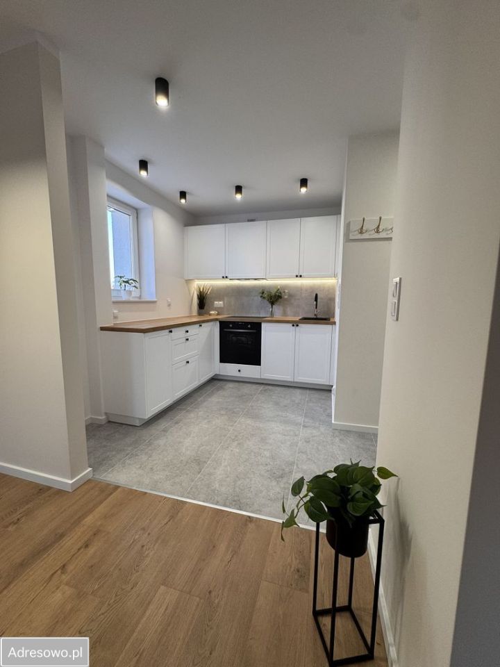 Mieszkanie 2-pokojowe Nowy Dwór Mazowiecki Centrum, ul. Bohaterów Modlina. Zdjęcie 4