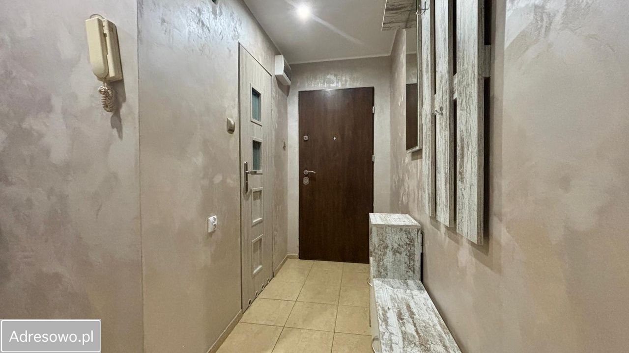 Mieszkanie 2-pokojowe Oleśnica, ul. Marii Skłodowskiej-Curie. Zdjęcie 2