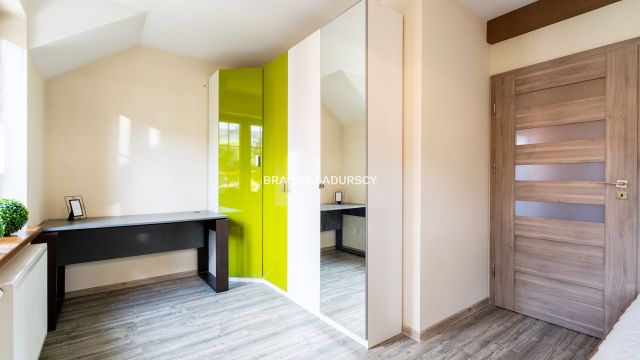 dom szeregowy, 4 pokoje Bibice, ul. Leśna. Zdjęcie 31