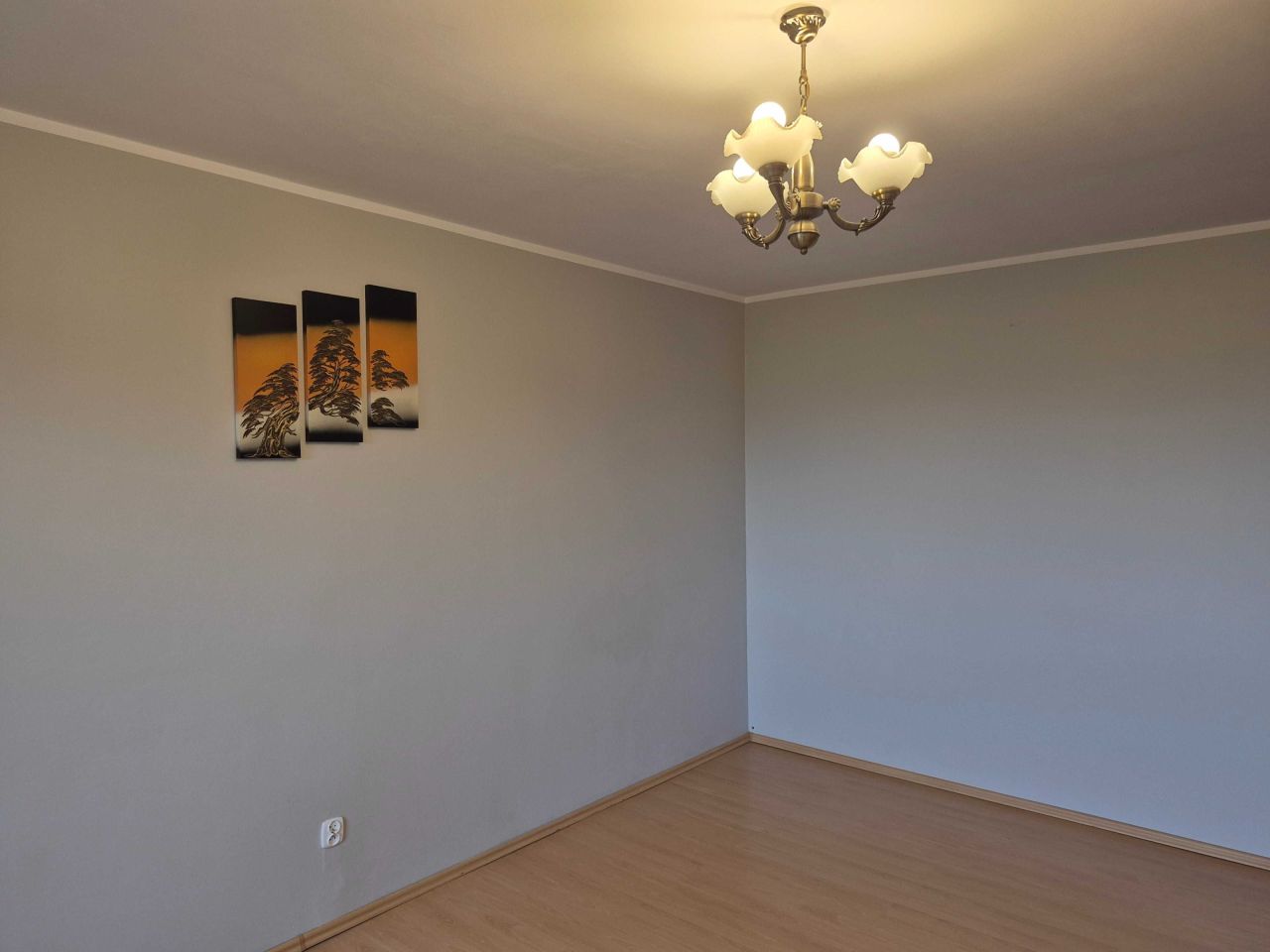 Mieszkanie 3-pokojowe Garbno. Zdjęcie 5