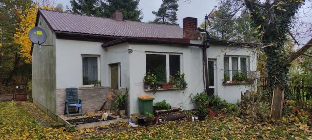 dom wolnostojący, 3 pokoje Brzezinki. Zdjęcie 1