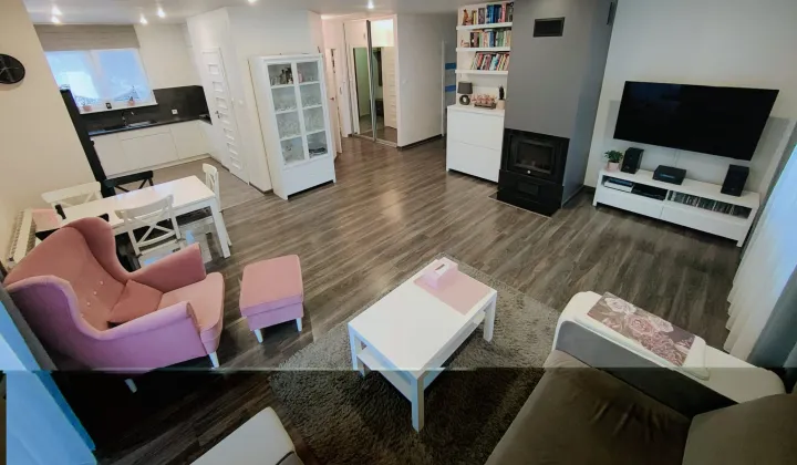 dom wolnostojący, 4 pokoje Wola Zgłobieńska