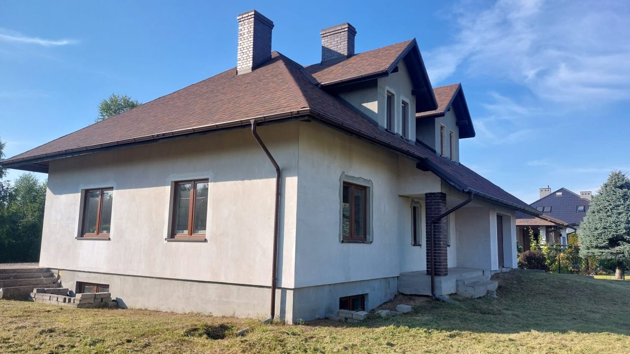 dom wolnostojący, 6 pokoi Brodnica, ul. Familijna