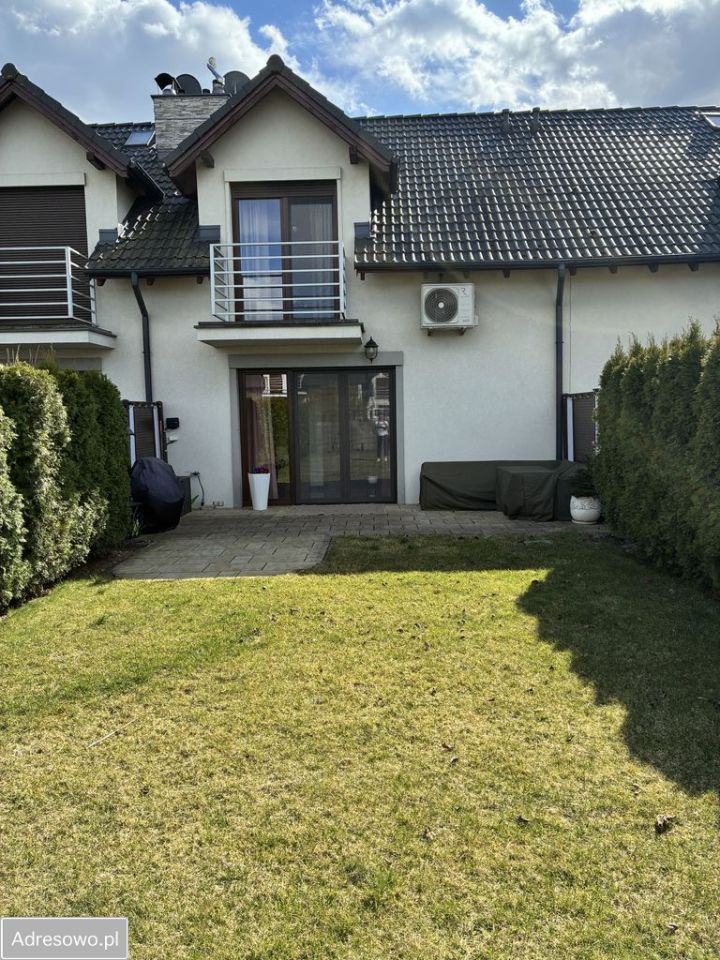 dom szeregowy, 4 pokoje Brodowo. Zdjęcie 4