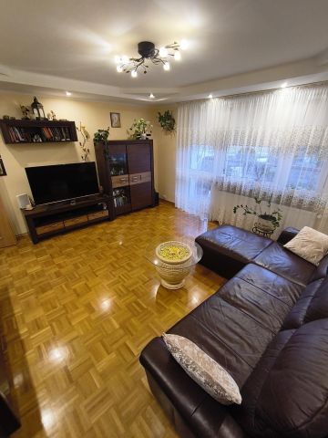 Mieszkanie 2-pokojowe Brzeg Centrum, ul. Księdza Jerzego Popiełuszki. Zdjęcie 2