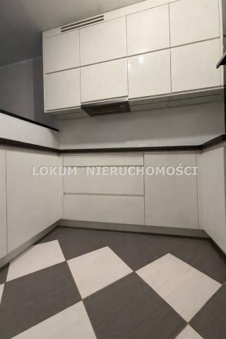 Mieszkanie 3-pokojowe Jastrzębie-Zdrój, ul. Beskidzka. Zdjęcie 4