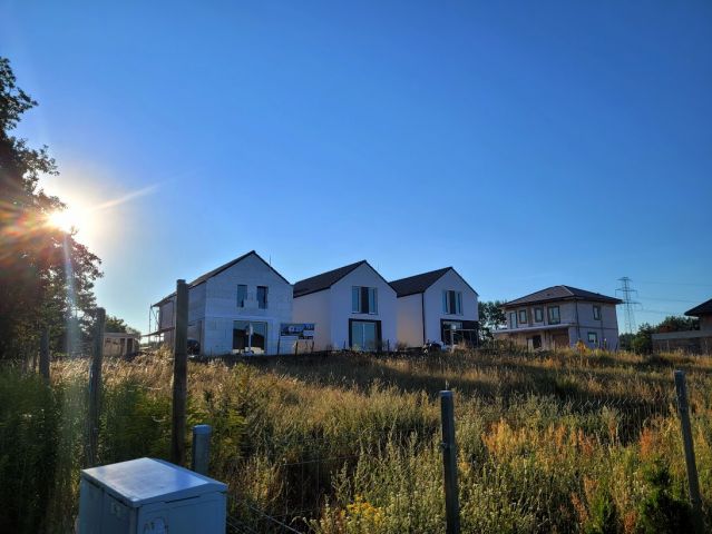 dom wolnostojący, 4 pokoje Pilchowo, ul. Warszewska. Zdjęcie 1