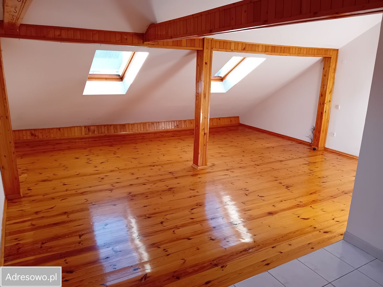 dom szeregowy, 5 pokoi Legnica, ul. Meksykańska. Zdjęcie 10