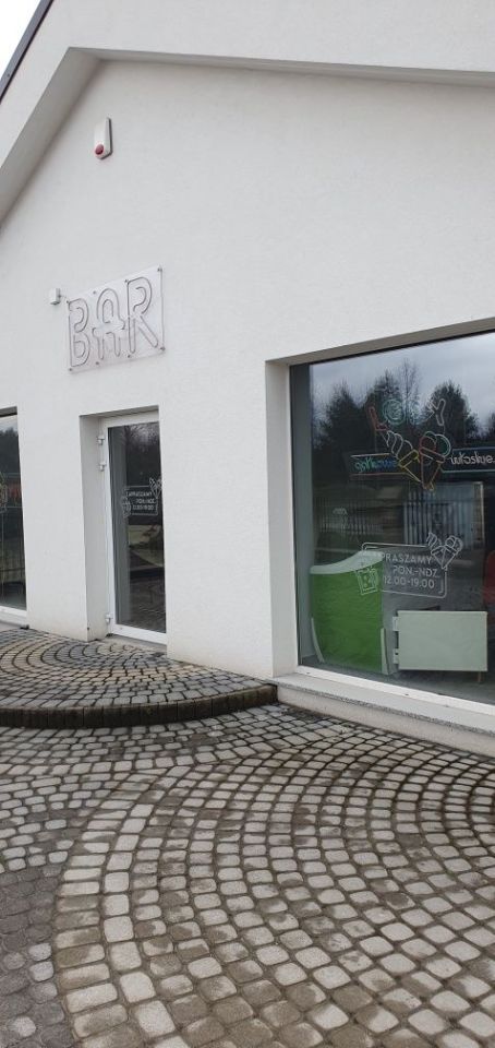 Lokal Lesica Bławatków. Zdjęcie 2