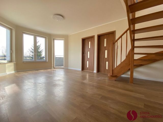 Mieszkanie 10-pokojowe Poznań Grunwald, ul. Odległa. Zdjęcie 1