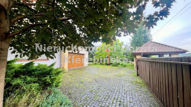 dom wolnostojący, 5 pokoi Tomaszów Mazowiecki. Zdjęcie 30