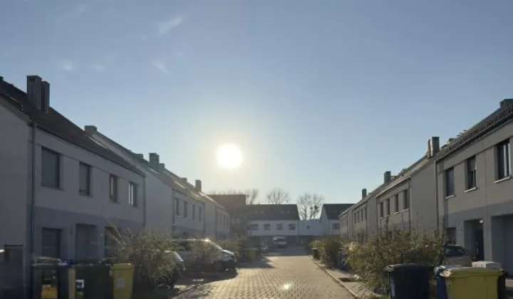 bliźniak, 5 pokoi Domasław, ul. Cynamonowa