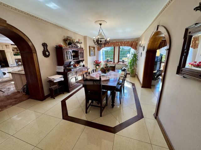 dom wolnostojący, 9 pokoi Starachowice. Zdjęcie 3