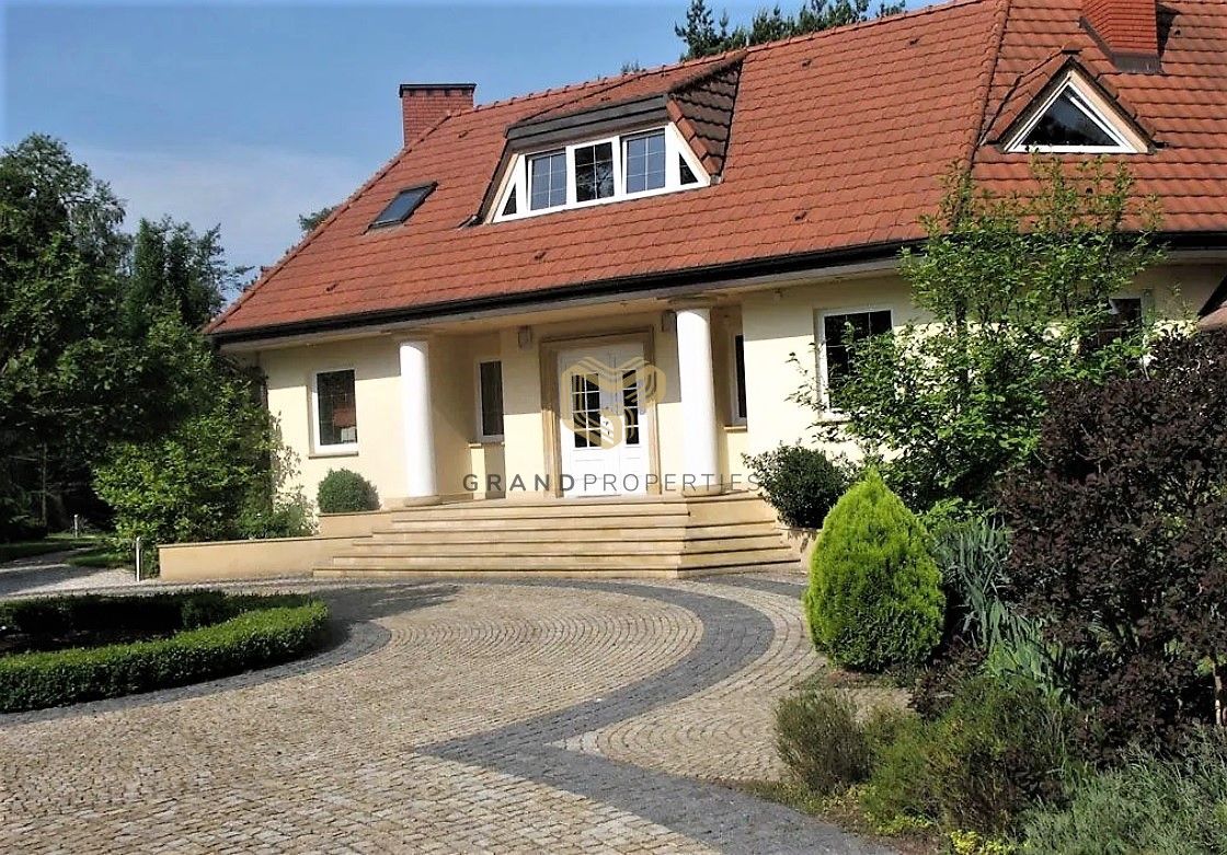 dom wolnostojący, 10 pokoi Warszawa Radość