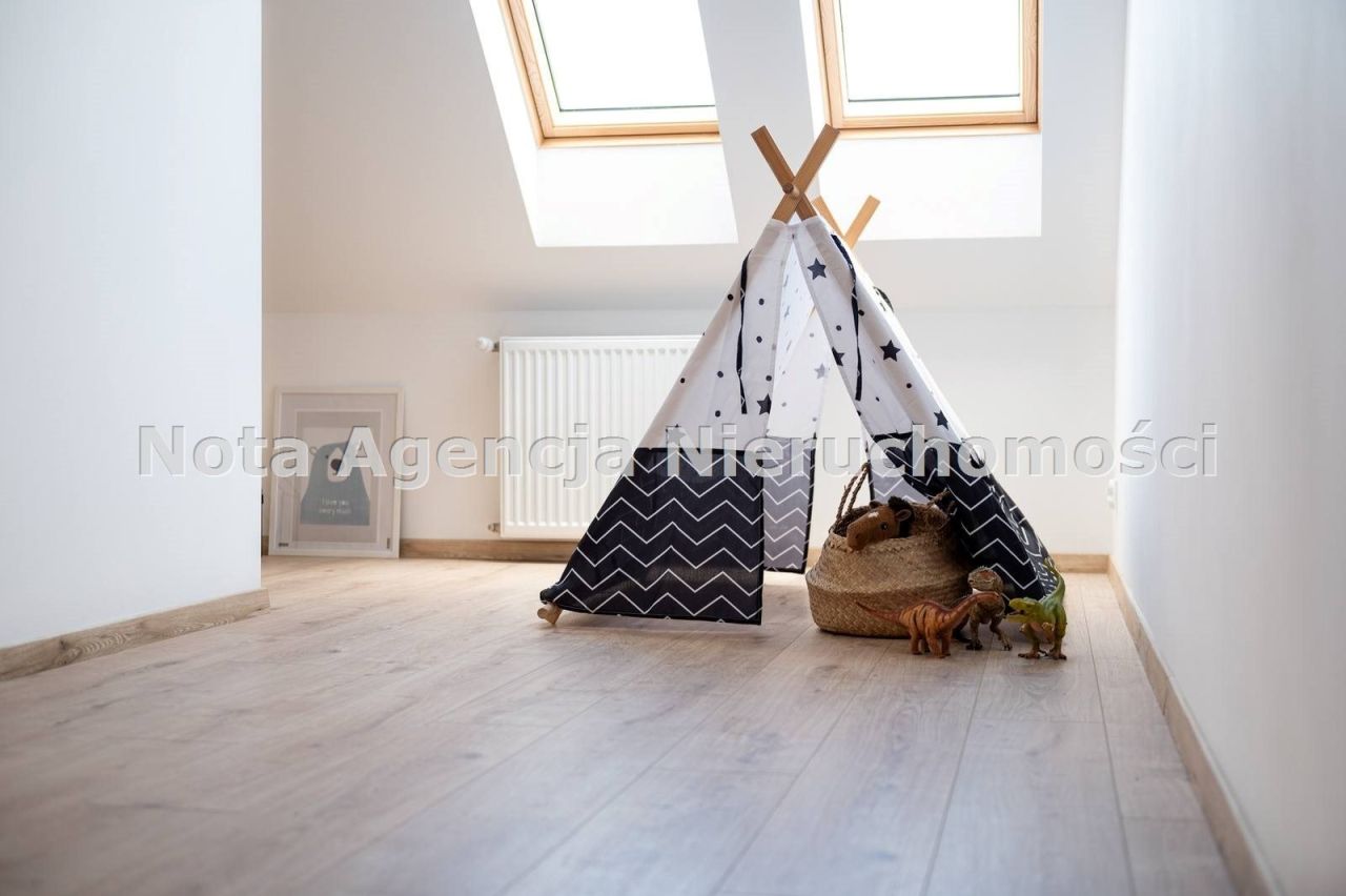 Mieszkanie 4-pokojowe Wałbrzych Podgórze, ul. Niepodległości. Zdjęcie 4