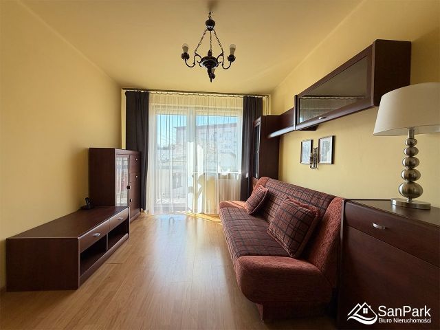 Mieszkanie 4-pokojowe Lesko, ul. Smolki. Zdjęcie 1