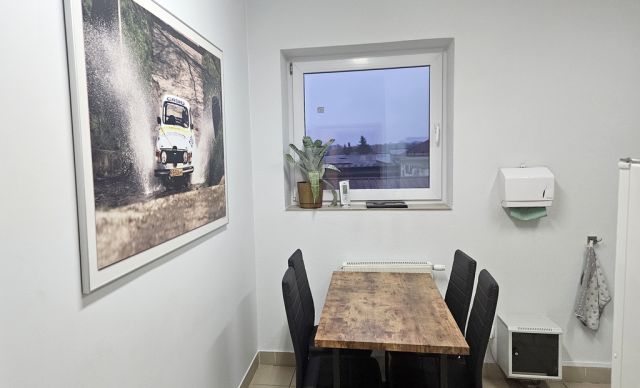 Biuro Rzeszów, pl. Armii Krajowej. Zdjęcie 6