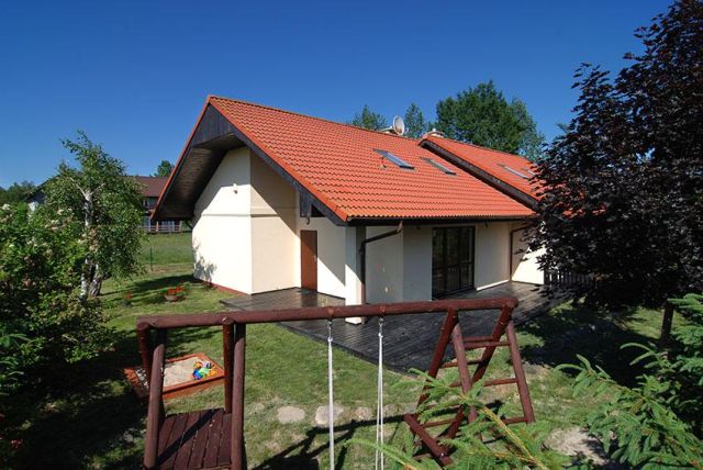 dom wolnostojący, 12 pokoi Rowy, ul. Magnoliowa. Zdjęcie 2