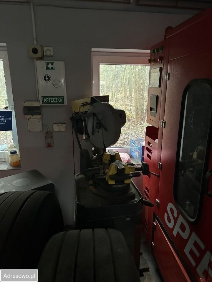 Hala/magazyn Łęg Witoszyn. Zdjęcie 9